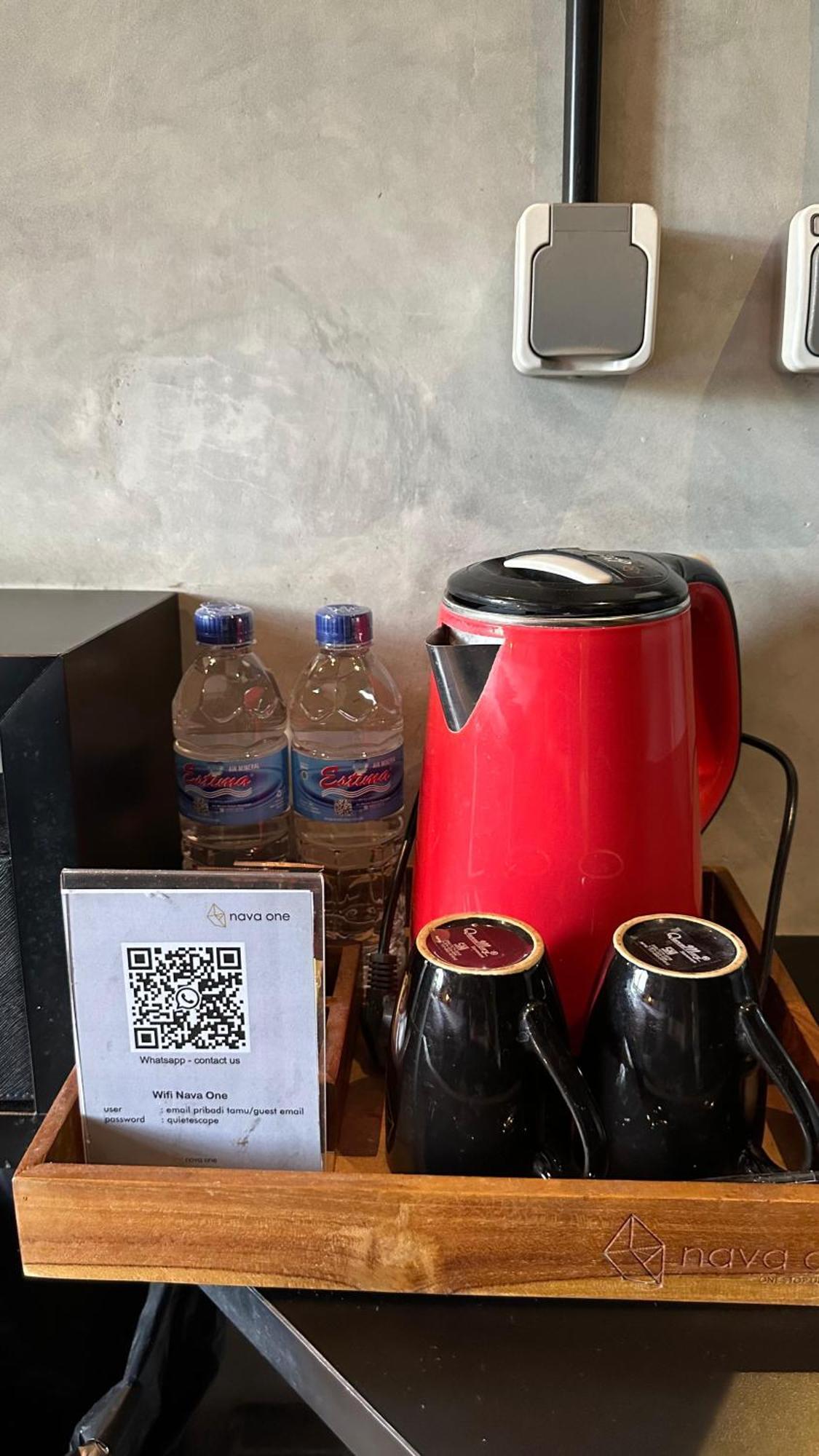 Nava One Hotel Semarang Eksteriør billede
